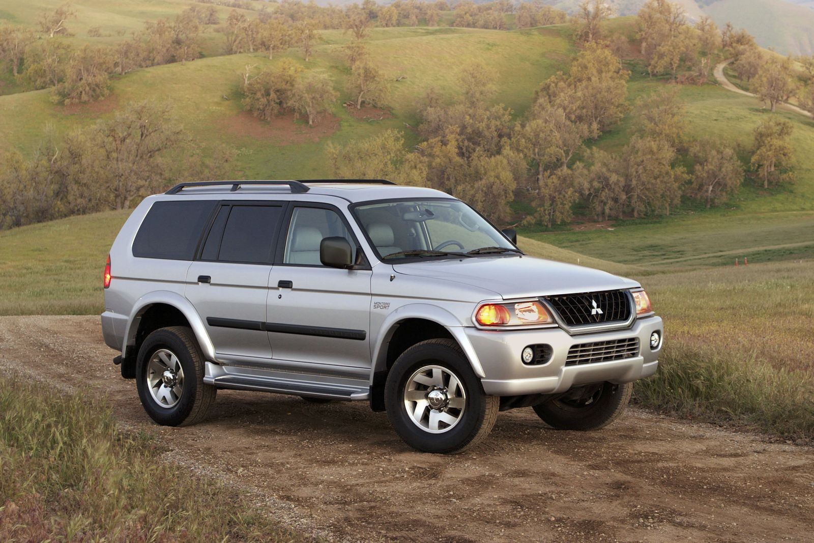 Mitsubishi Montero Sport 1999–2004